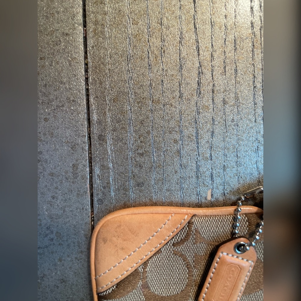 Authentic Coach Signature Print mini bag - Picture 4 of 6